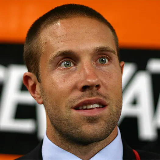 Matthew Upson adalah mantan bek tengah timnas Inggris yang pernah membela Arsenal dan West Ham United