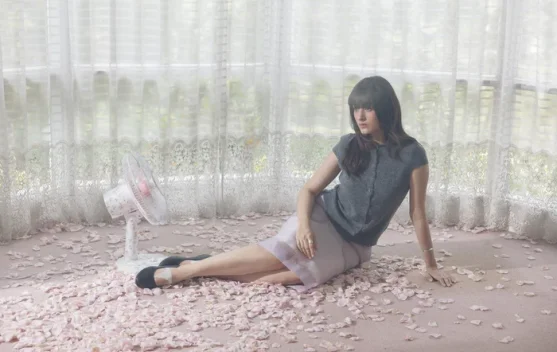 Mawar de Jongh hadirkan warna musik segar lewat single terbaru berjudul KAN