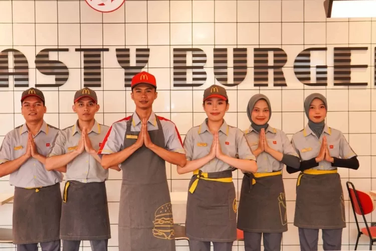 McDonald's Indonesia buka restoran kelima di Batam dan serap puluhan tenaga kerja talenta lokal