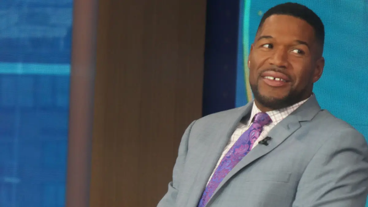Michael Strahan dan Kayla Quick menyambut kelahiran anak pertama mereka