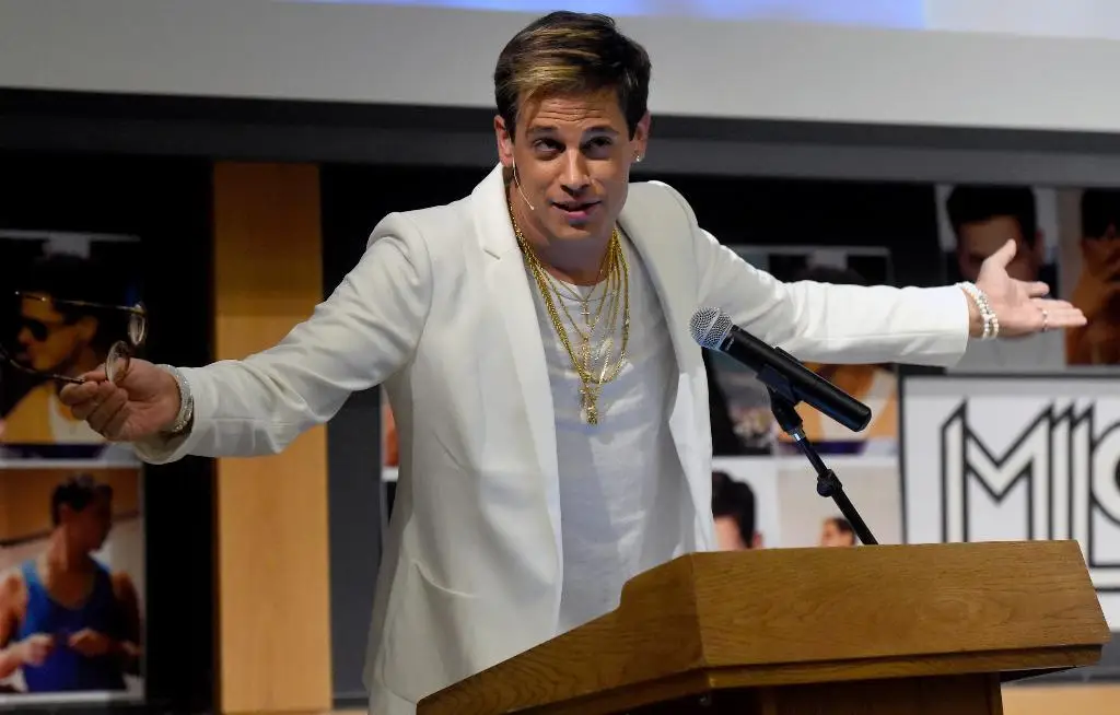 Milo Yiannopoulos dideportasi ke Inggris oleh ICE setelah melewati masa visa AS