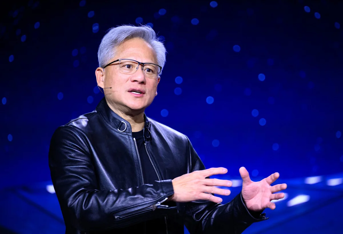 Nvidia catat proyeksi pertumbuhan 70 persen untuk redam kritik gelembung AI