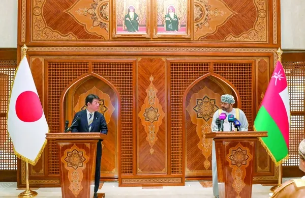 Oman dan Jepang dorong diplomasi redakan ketegangan regional di Selat Hormuz