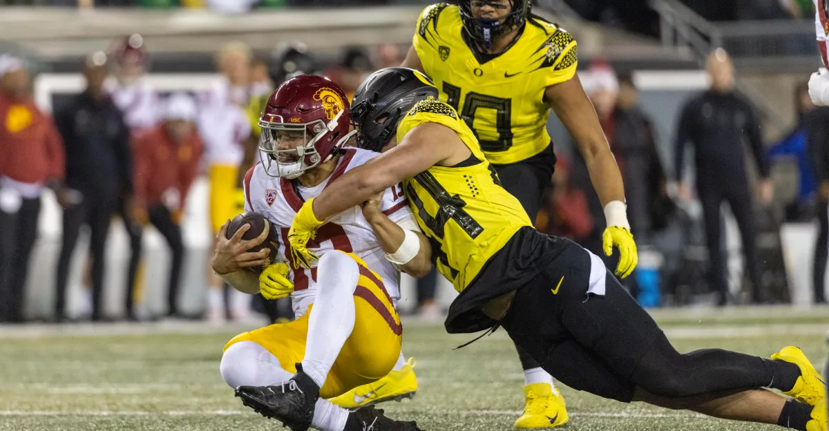 Oregon Ducks andalkan Dante Moore dan lini pertahanan solid di musim 2026