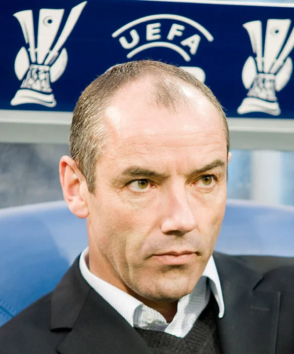 Paul Le Guen sukses menorehkan prestasi gemilang sebagai pemain dan manajer di kancah sepak bola Eropa