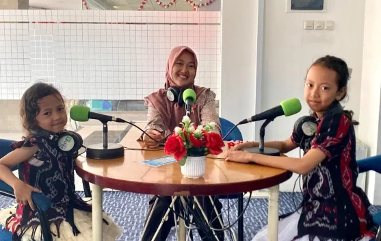 PDIP Surabaya salurkan bantuan sembako dan buka posko untuk mahasiswa NTT yang terdampak gempa