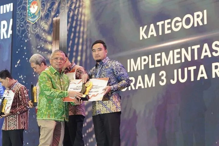 Pemkot Cilegon raih penghargaan dari Kemendagri untuk Program 3 Juta Rumah