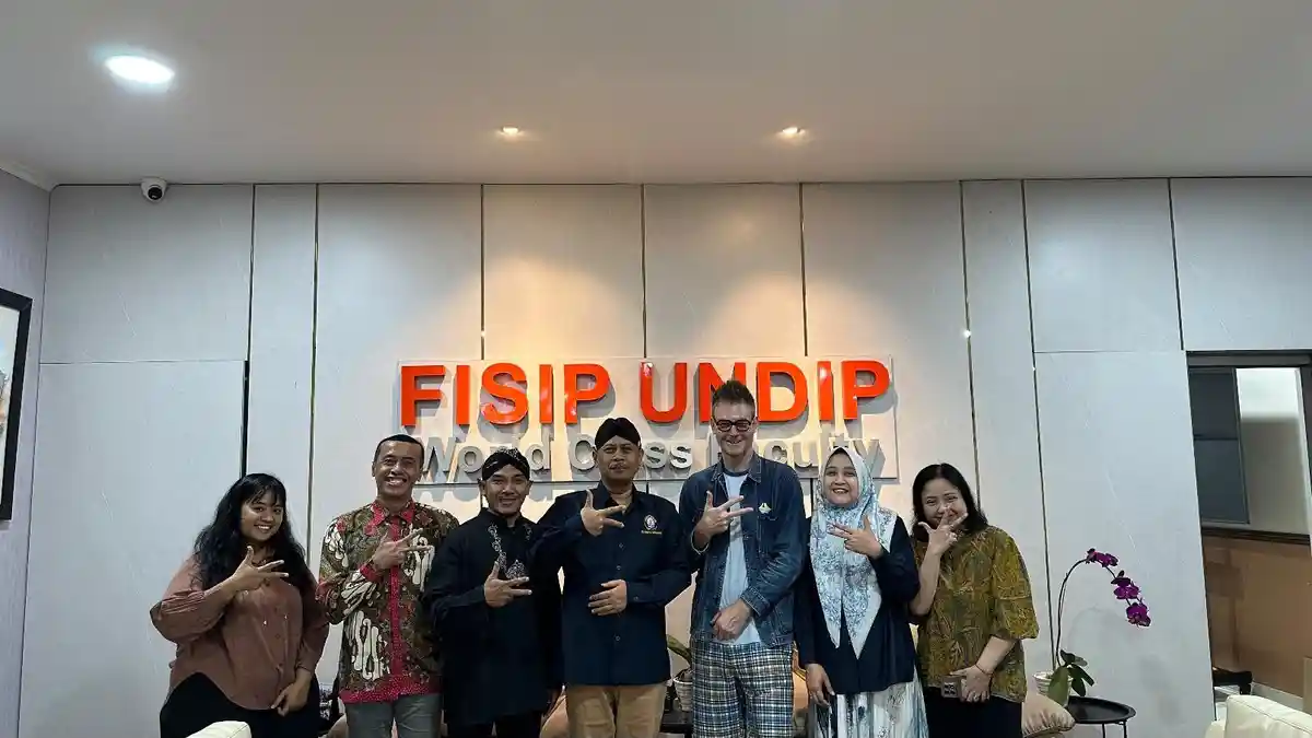 Riset kolaborasi Undip dan University of Nottingham bedah fenomena sosial sinden perempuan tradisional