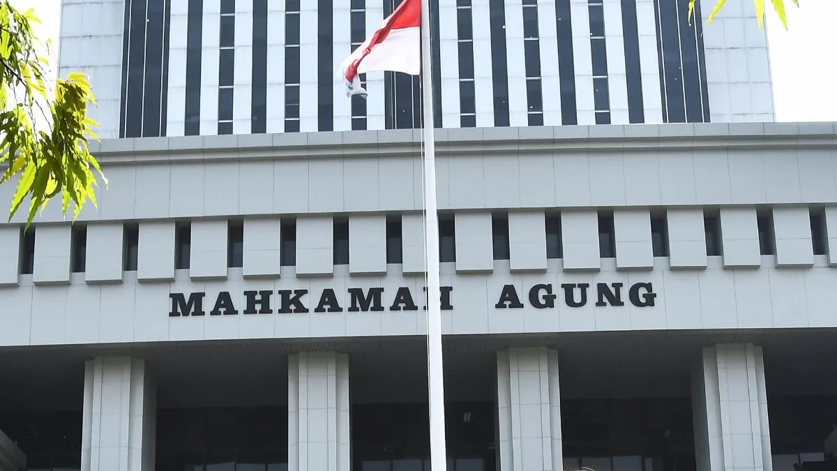 Penjelasan perbedaan putusan bebas dan lepas sesuai SEMA Nomor 4 Tahun 2026