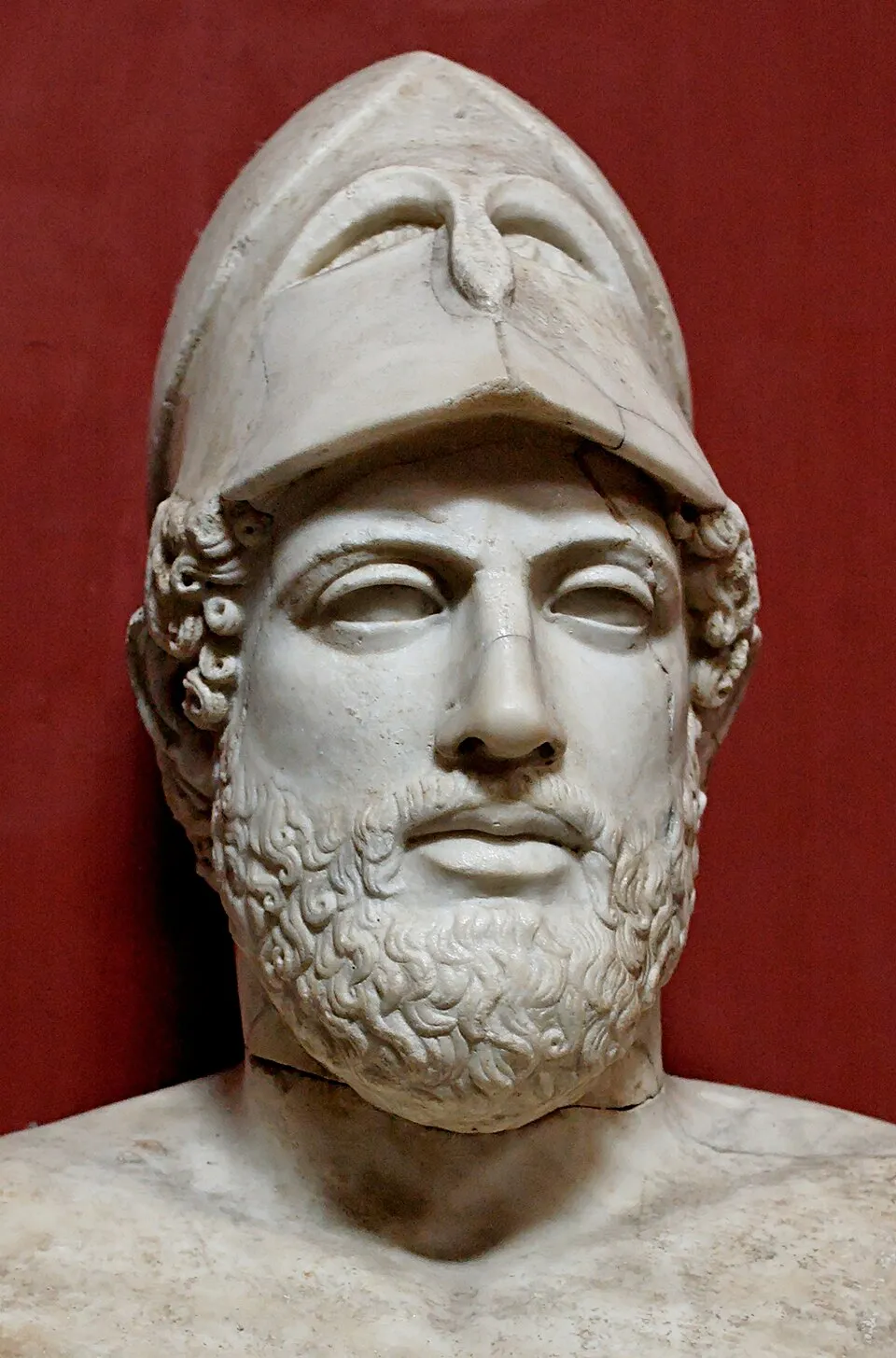 Pericles memimpin Athena menuju puncak kejayaan budaya dan politik pada Zaman Keemasan