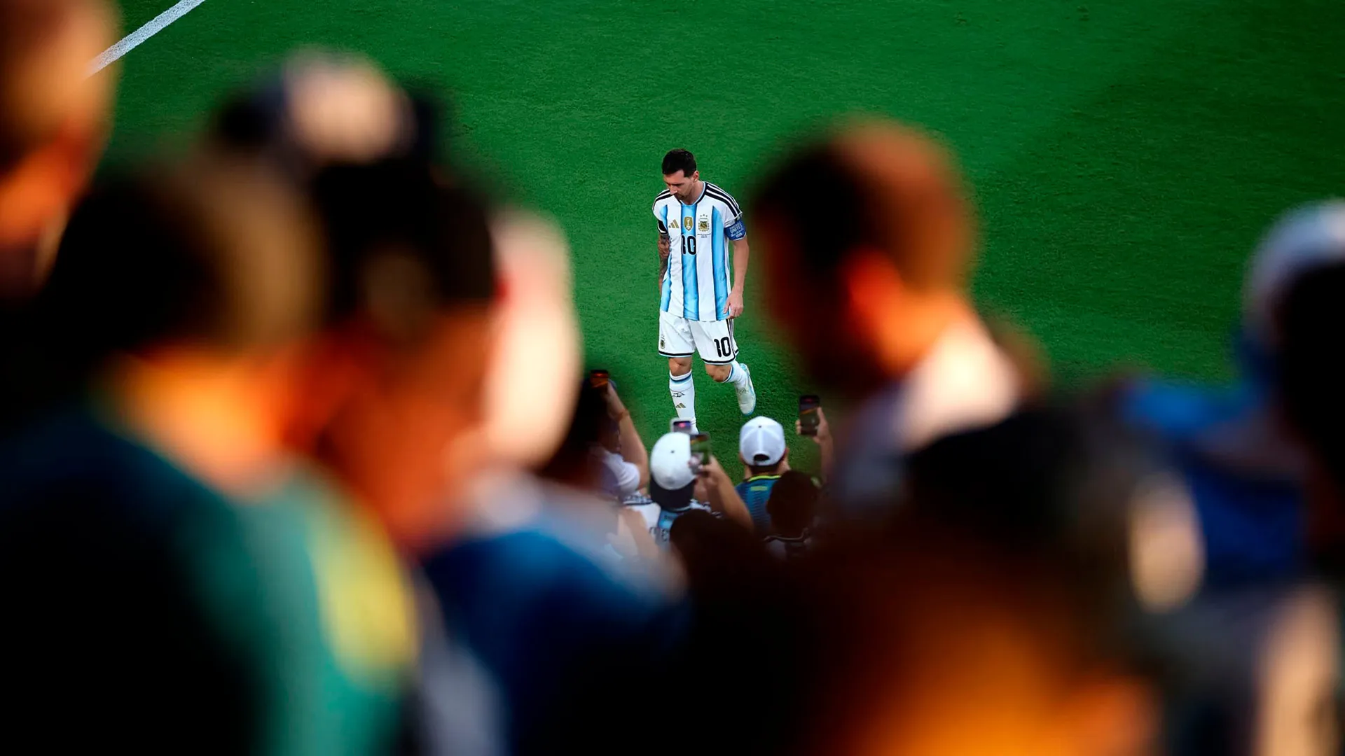 Perjalanan inspiratif Lionel Messi dari masa kecil di Rosario hingga puncak kejayaan