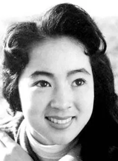 Profil aktris veteran Korea Selatan Kim Ji mee sang Elizabeth Taylor Korea