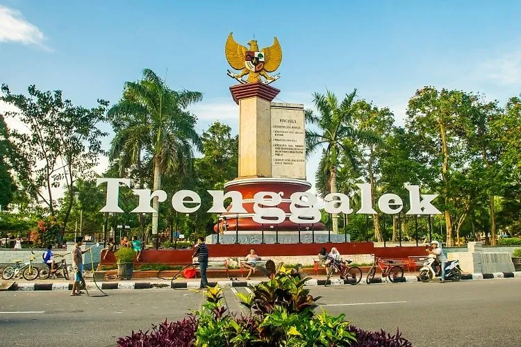 Profil Kecamatan Trenggalek, pusat pemerintahan Kabupaten Trenggalek