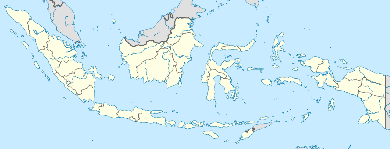 Pantai Ombak Mati menawarkan keindahan alam berpasir putih yang tenang di Kabupaten Jepara