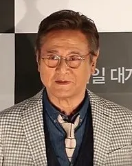 Profil Park Geun-hyung, aktor senior Korea Selatan dengan karier lebih dari lima dekade