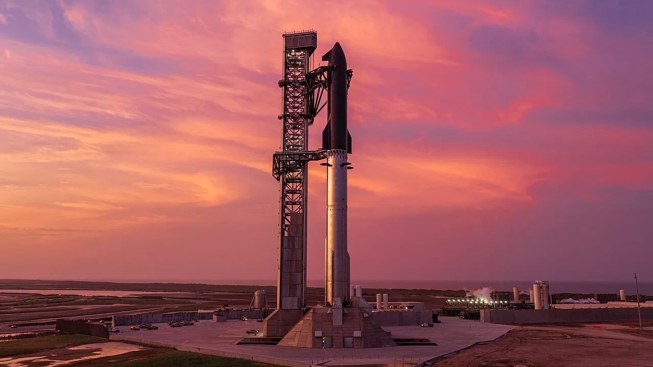 SpaceX Starship menjadi tonggak revolusi baru dalam teknologi roket peluncur super berat yang sepenuhnya dapat digunakan kembali