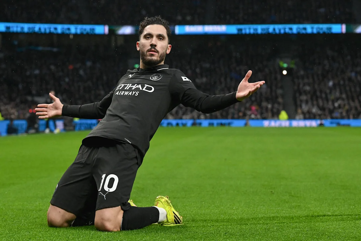 Rayan Cherki diincar Real Madrid dan PSG setelah tampil gemilang di Manchester City