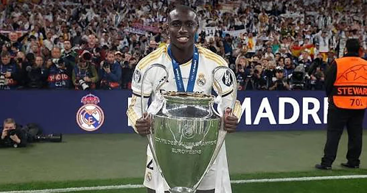 Real Madrid coret Ferland Mendy dari skuad Liga Champions demi Sergio Martínez