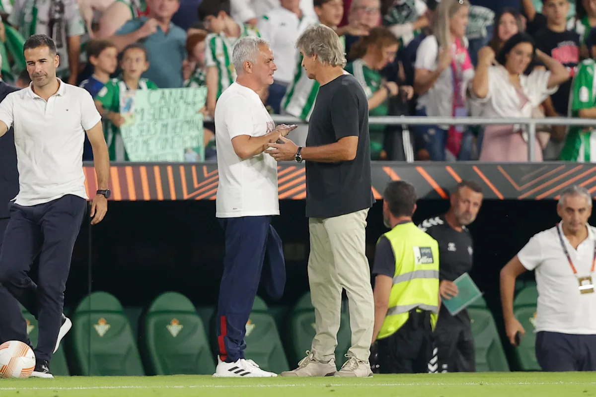 Stadion Benito Villamarin kandang klub sepak bola Real Betis di Spanyol