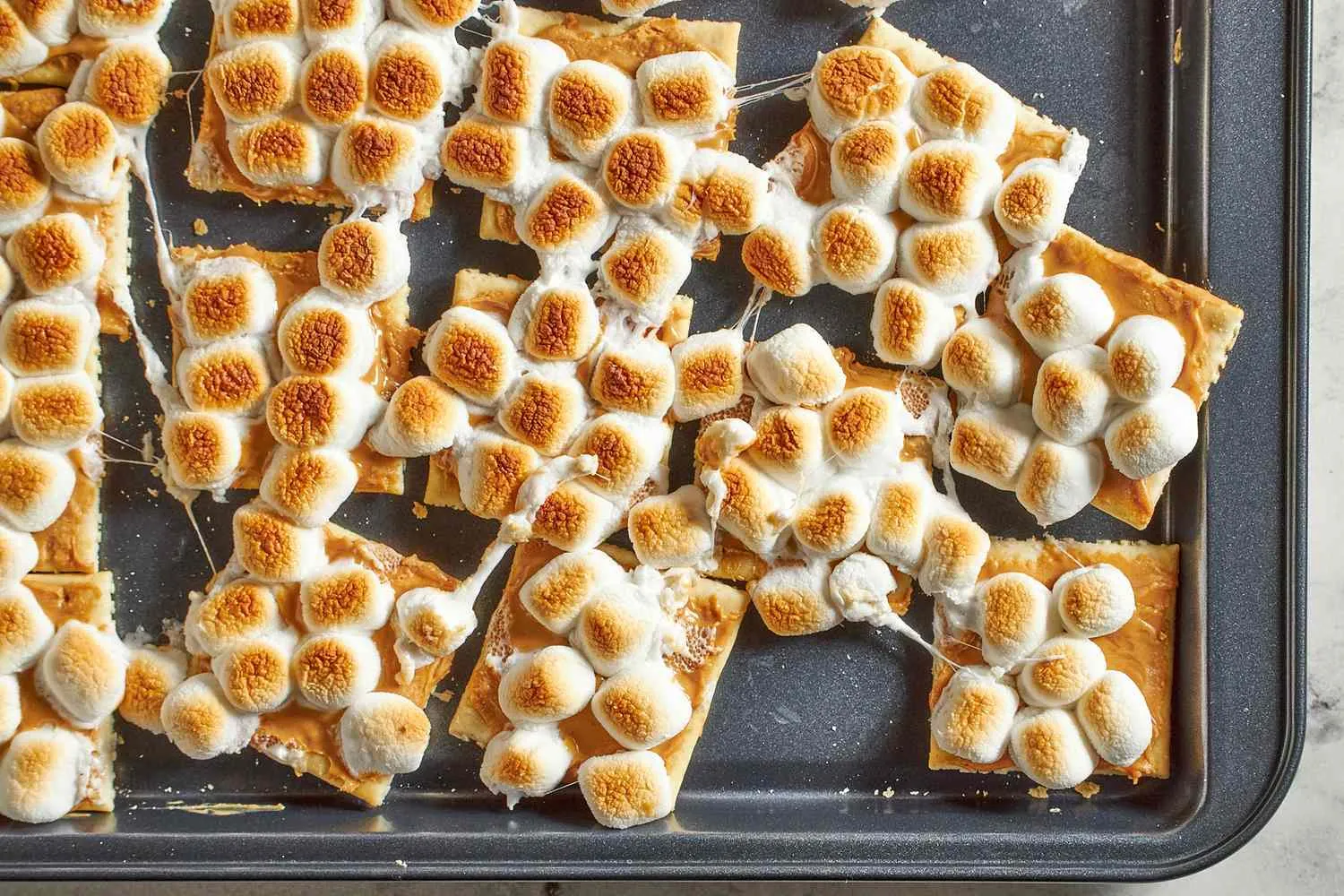 Resep peanut butter marshmallow saltine treats camilan 3 bahan
