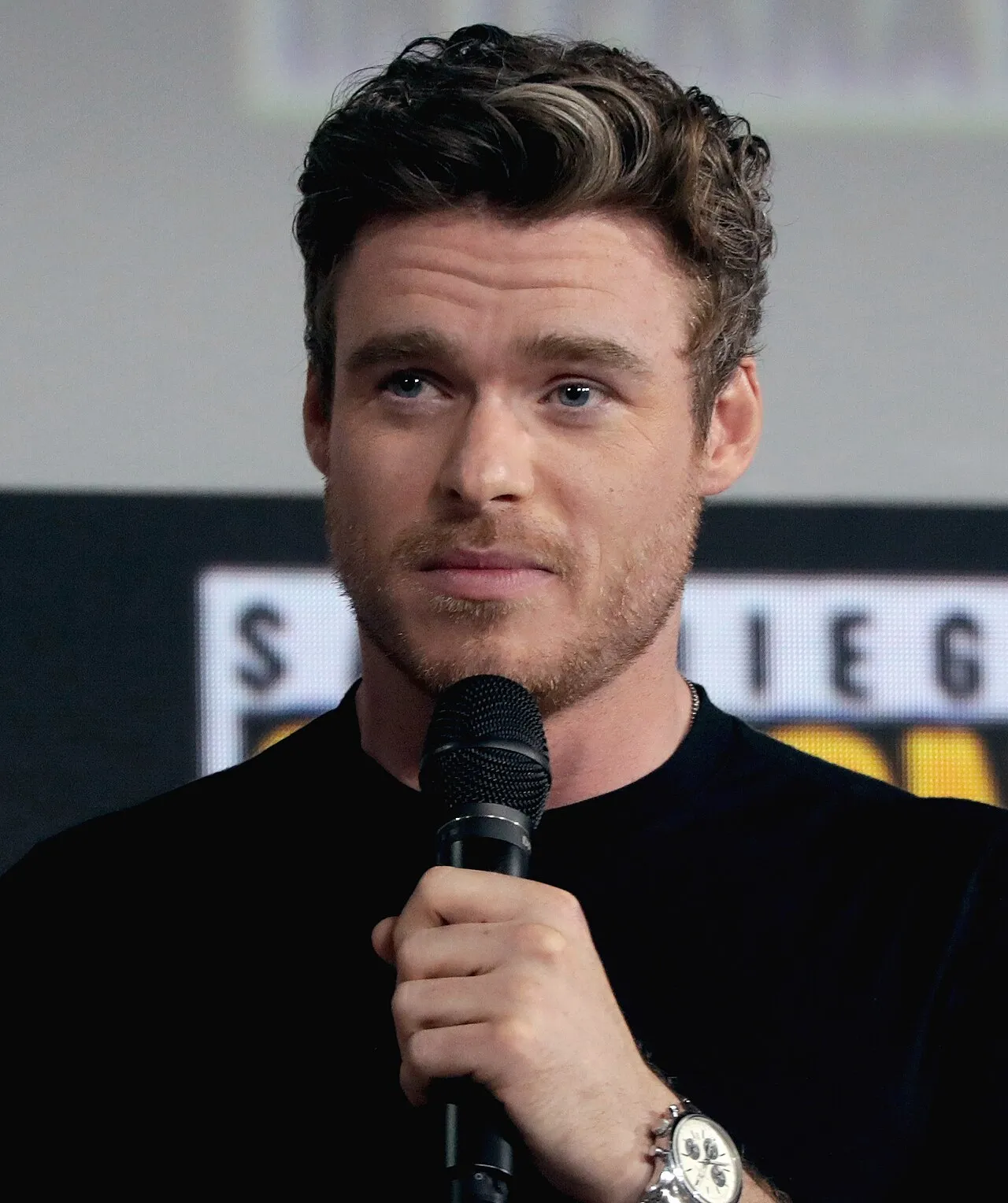 Richard Madden aktor asal Skotlandia peraih penghargaan Golden Globe