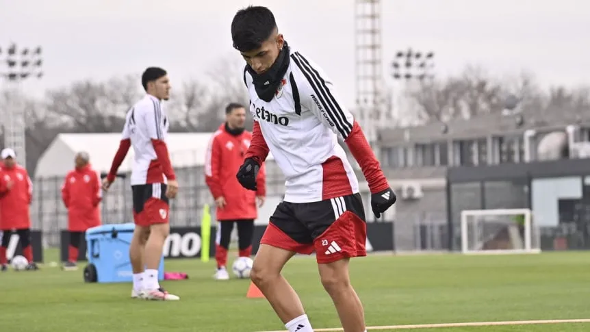 Eduardo Coudet siapkan rotasi pemain River Plate jelang laga penting menghadapi Velez Sarsfield