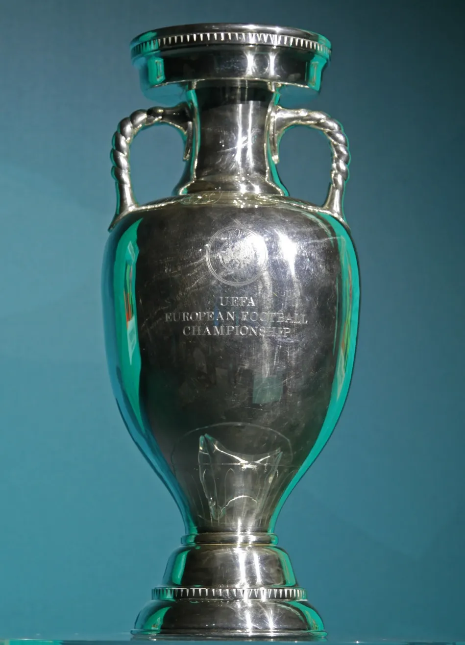 Piala Eropa UEFA menjadi ajang perebutan gelar juara antarnegara paling bergengsi di benua Eropa