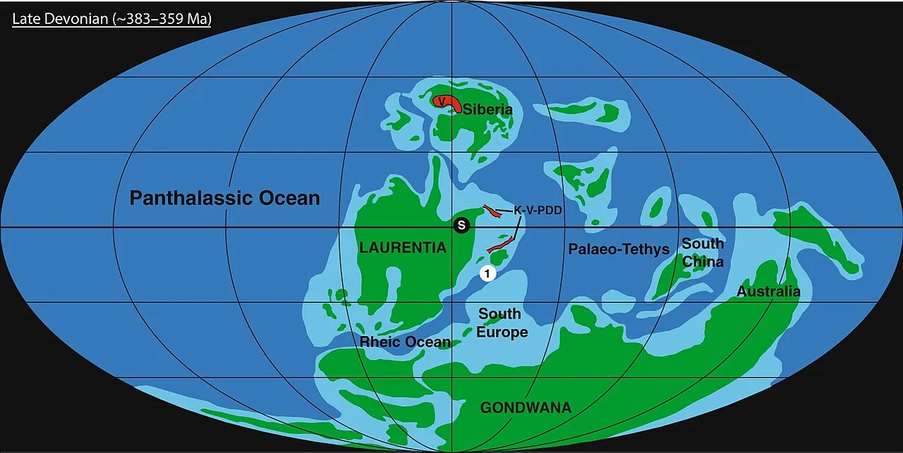 Zaman Devon, periode geologi penting dalam era Paleozoikum yang menjadi saksi evolusi ikan dan kemunculan tetrapoda darat