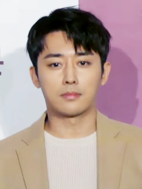 Son Ho-jun sukses berkarier sebagai aktor multitalenta lewat berbagai drama populer Korea