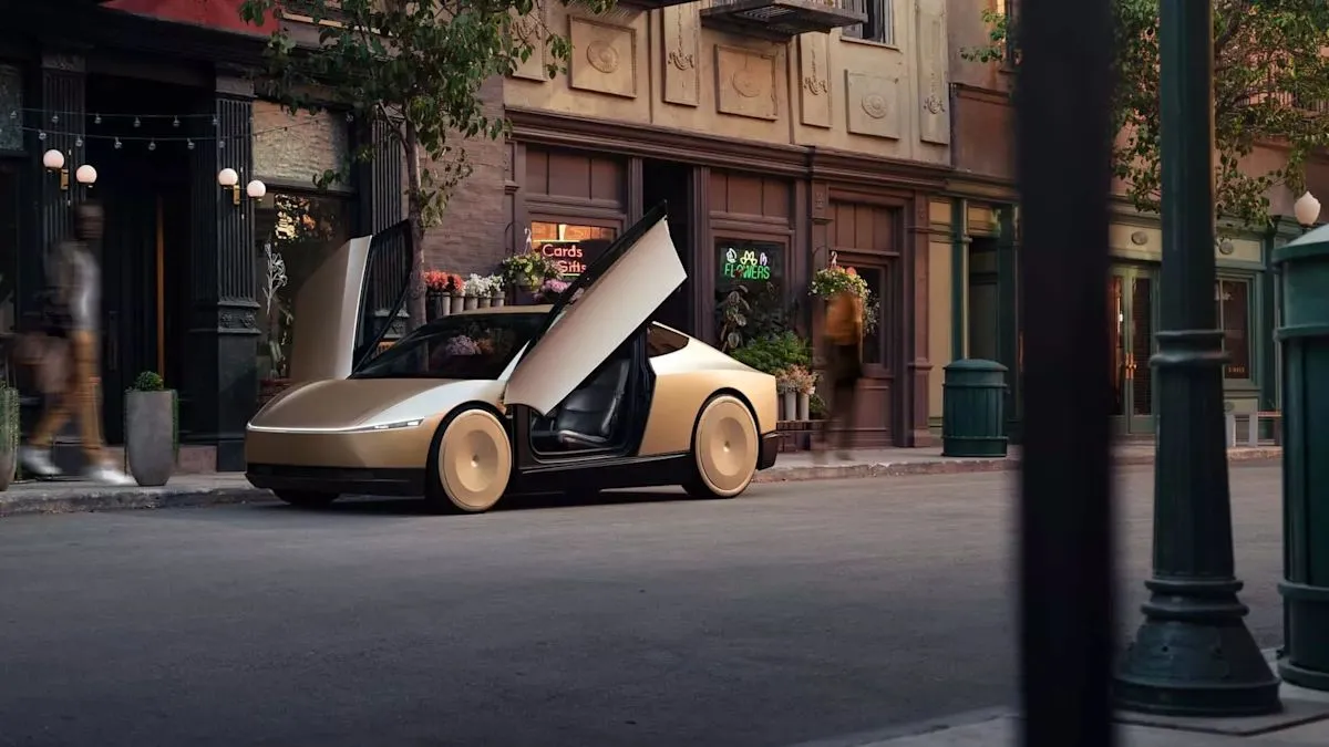 Prototipe kendaraan otonom Tesla Cybercab dalam uji coba jalan raya