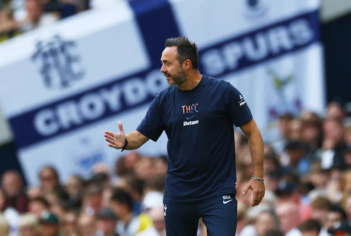 Tottenham Hotspur incar tiga penyerang baru termasuk Savinho dan Cody Gakpo