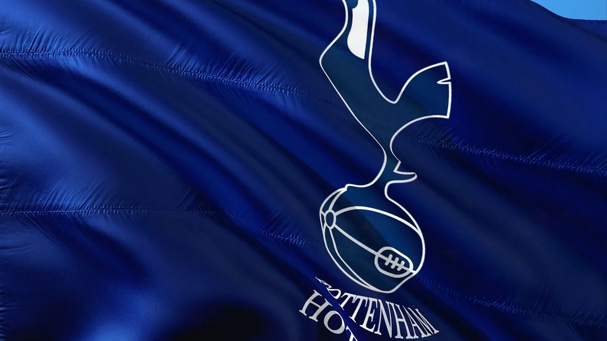 Tottenham Hotspur terbenam di dasar klasemen Premier League usai belanja besar