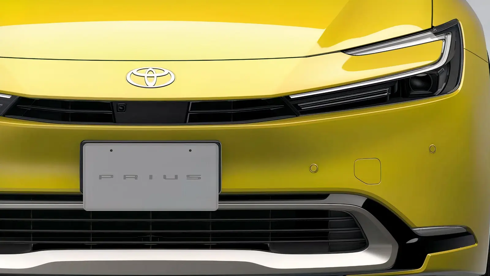 Toyota Prius mencatat keseimbangan penjualan sempurna meskipun pasokan dikurangi