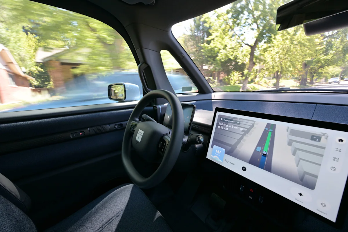 Waymo kembangkan chip kustom buatan sendiri untuk mobil otonom
