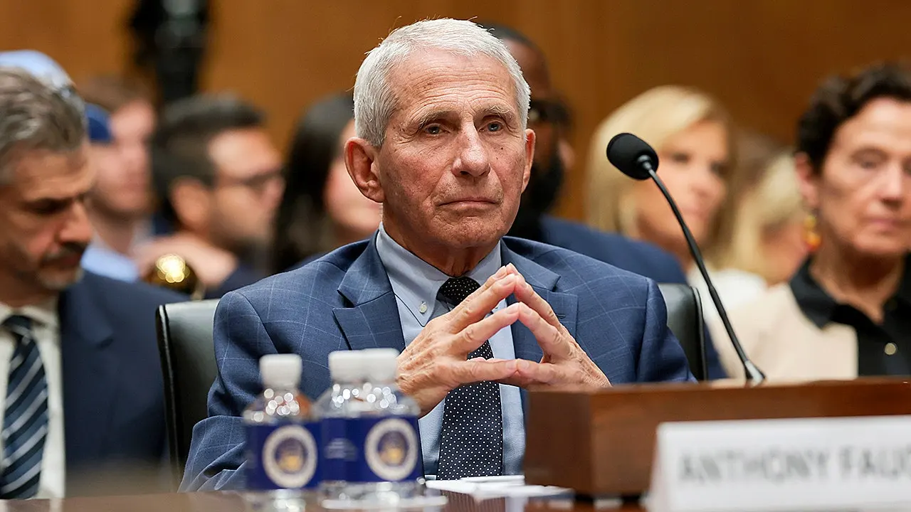 Xavier Becerra dituding sembunyikan diary COVID Anthony Fauci oleh House Oversight